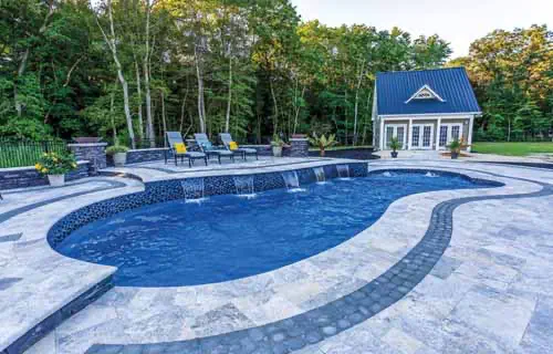 Leisure Pool's Eclipse fiberglass backyard swimming pool