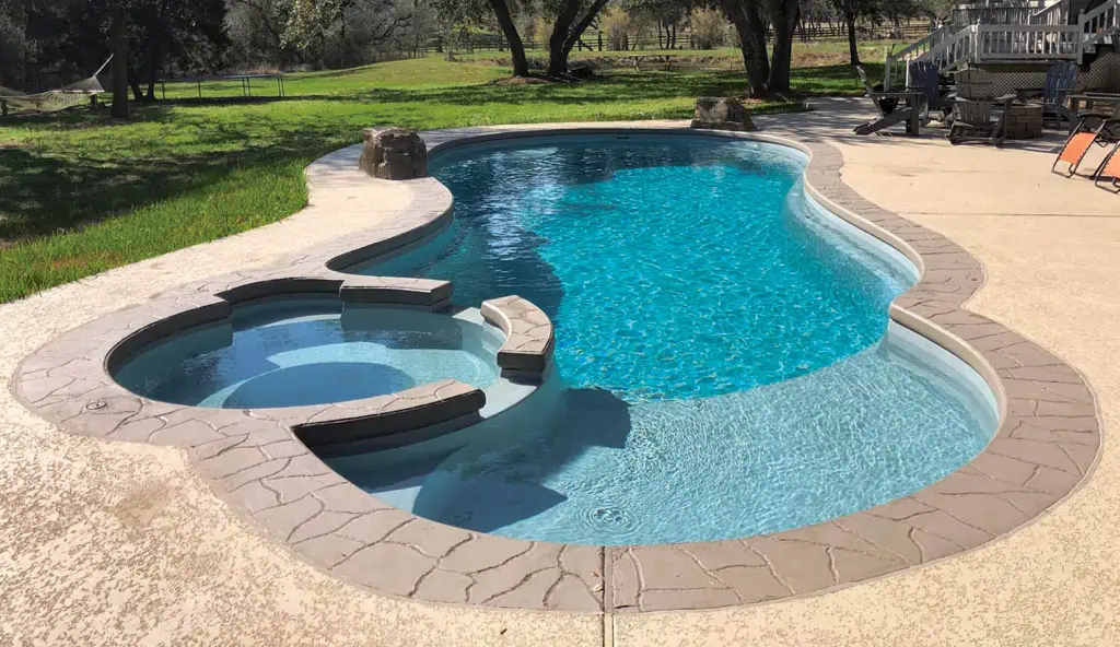 The Allure fiberglass pool design by Leisure Pools