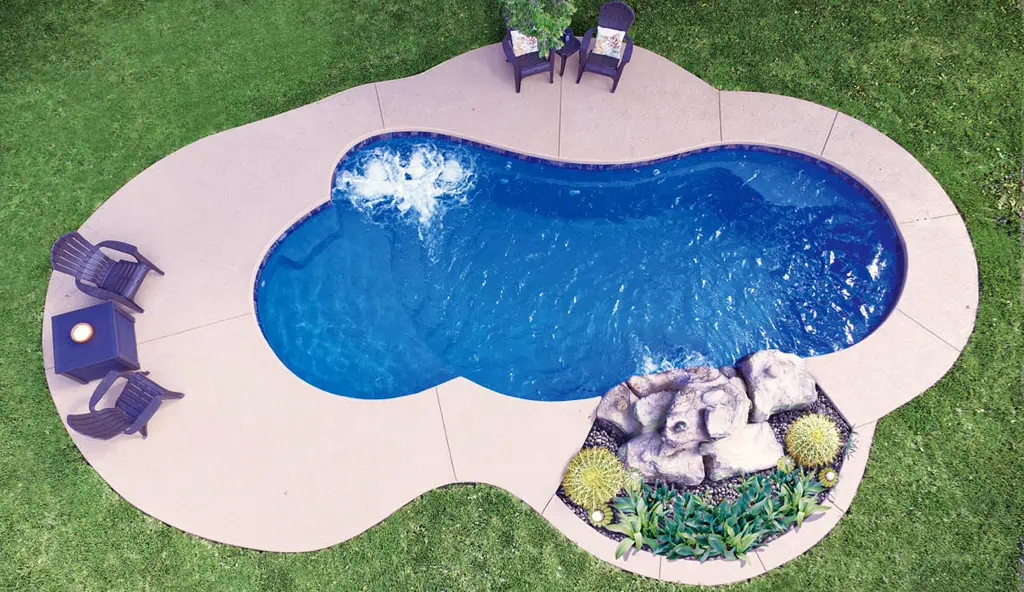 Leisure Pool's Eclipse fiberglass backyard swimming pool 
