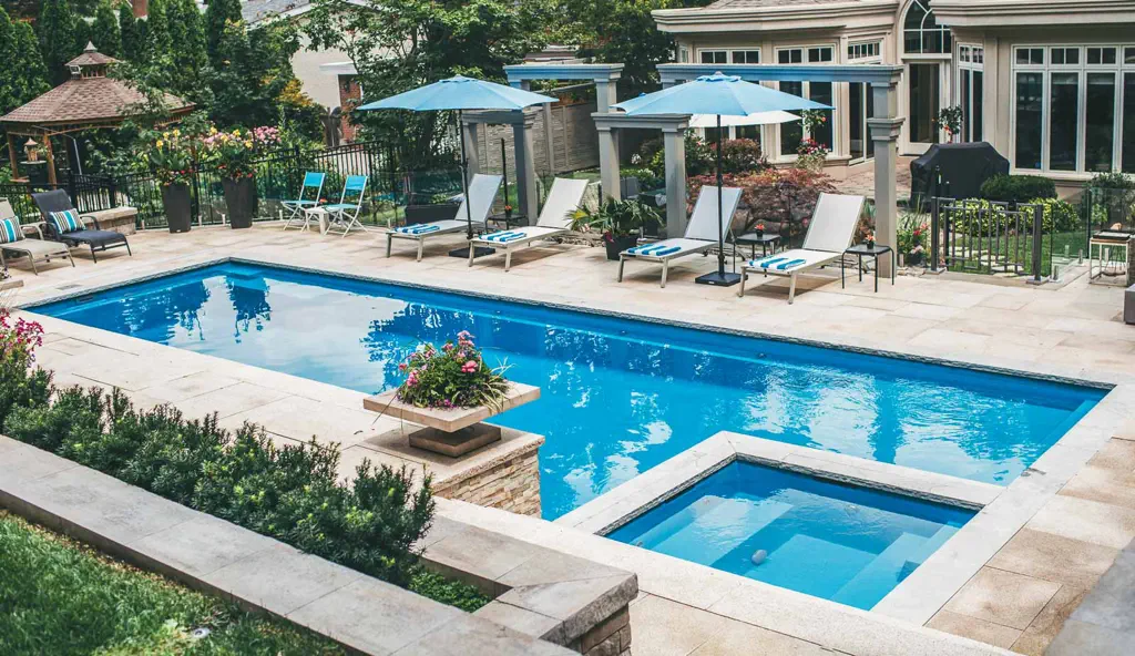 Leisure Pool's Ultimate fiberglass swimming pool design