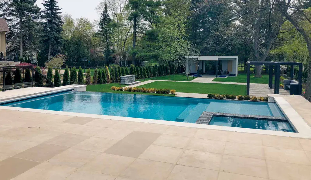 The Ultimate fiberglass swimming pool design by Leisure Pools